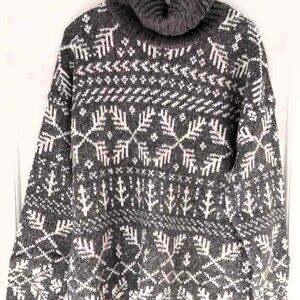 WindRiver Heritage Knit Sweater